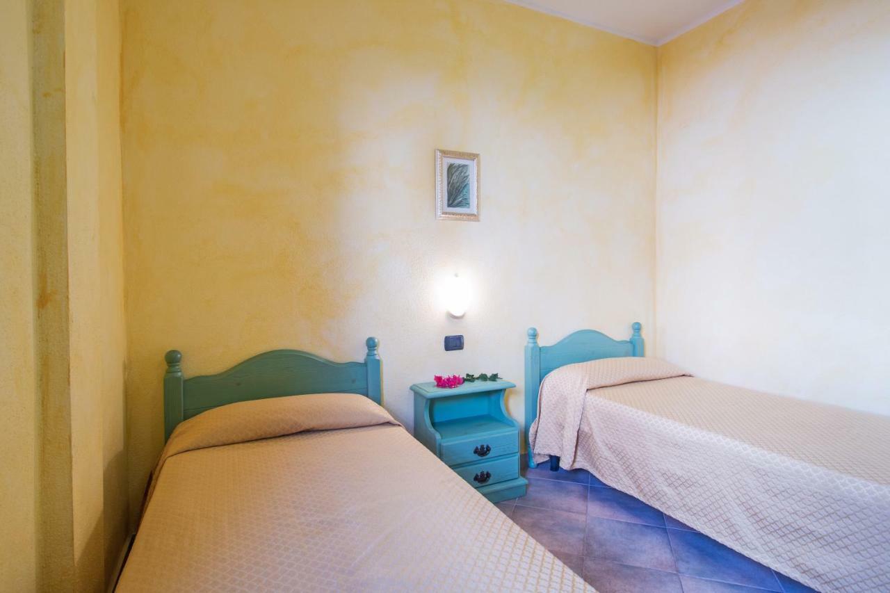 Appartamento Gli Ontani Cala Liberotto Exterior photo